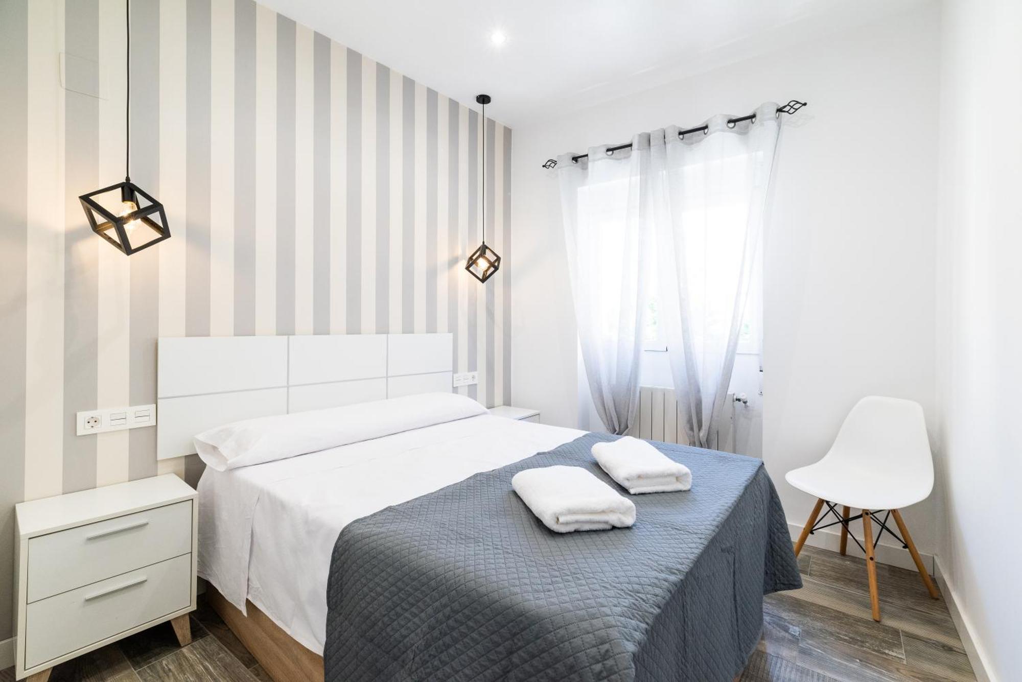 Pajaritos Suites Junto A Centro, Estacion De Tren Y Plaza De Toros Гранада Екстер'єр фото